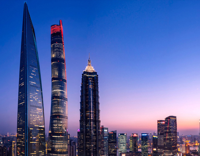 銳意進取，追求卓越